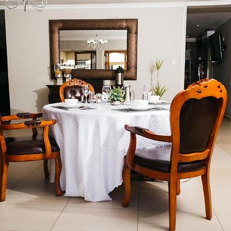 Peaconwood Boutique Villa Palapye Esterno foto