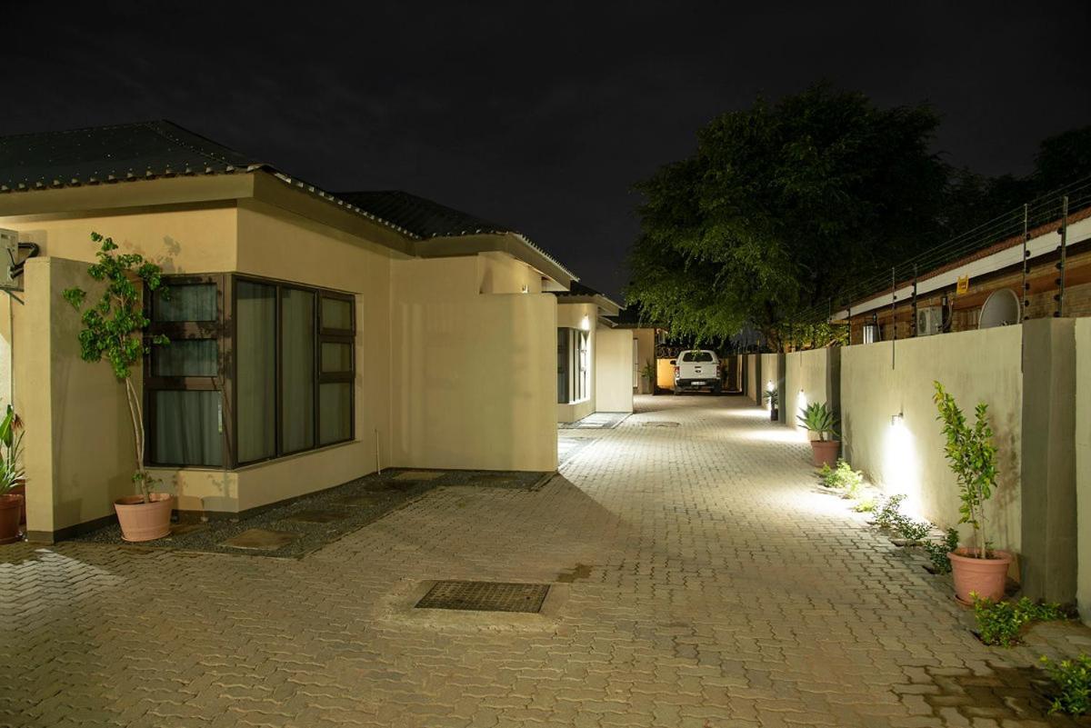 Peaconwood Boutique Villa Palapye Esterno foto